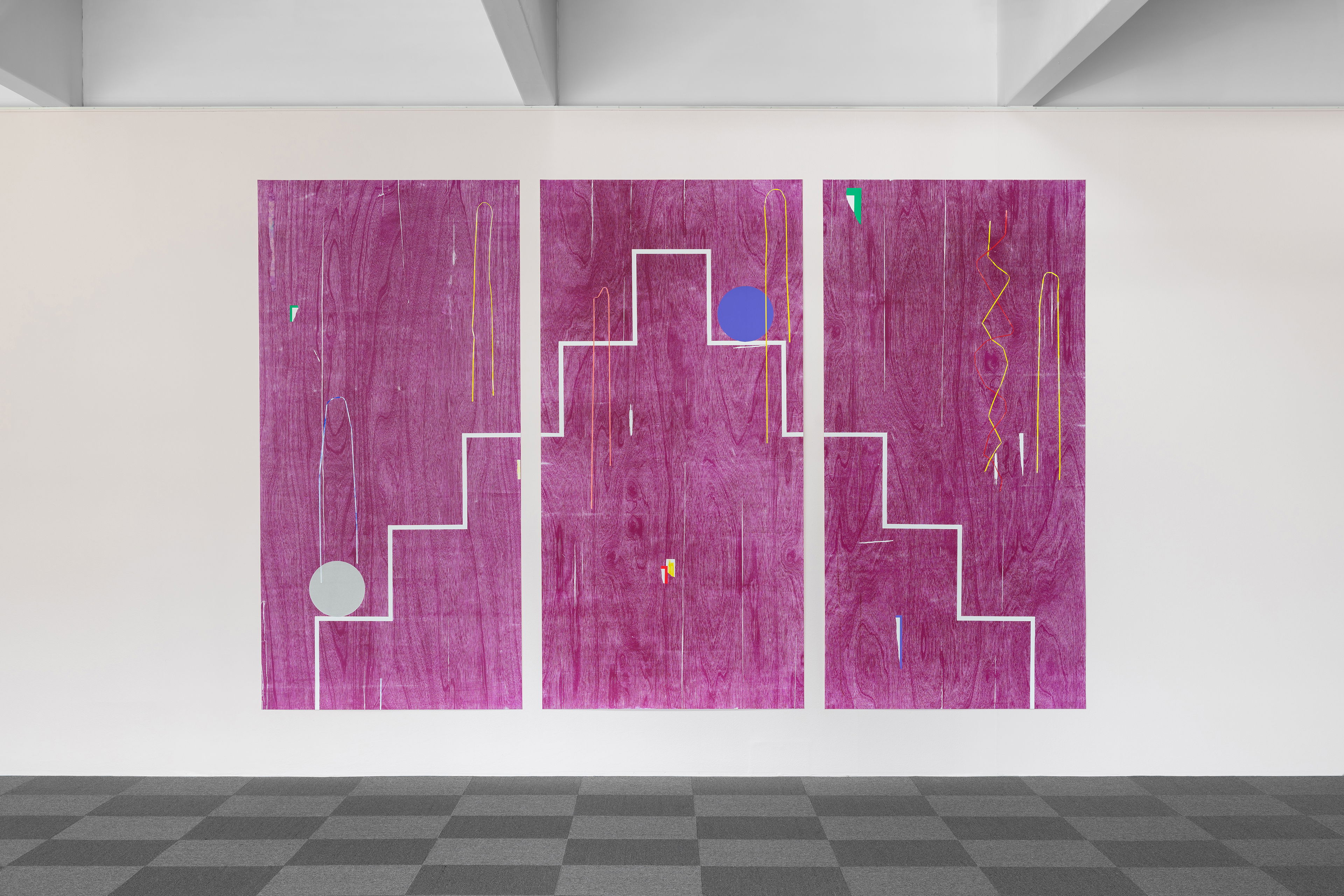 Ciara Phillips, Whatever happened to that bridge we crossed? (2019), installasjonsoversikt. Foto: Erik Sæter Jørgensen.